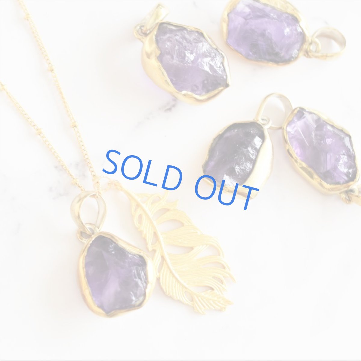 画像3: 【残り1】原石ラフロック　大粒アメジスト　フェザーチャーム　金属アレルギー対応サージカルステンレス60cm (3)