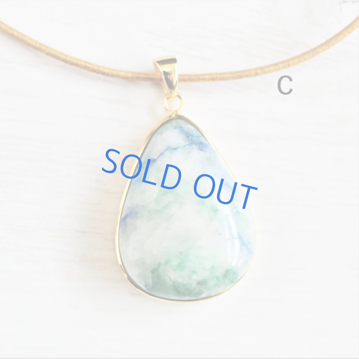 画像3: 【1点もの・C】希少石!超大粒 クァントムクアトロシリカ ゴールド牛革コードロングネックレス (3)