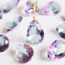 画像1: 【限定数のみ】宝石質　ミスティッククォーツ　ペアシェイプジェム　14KGFネックレス40cm  (1)