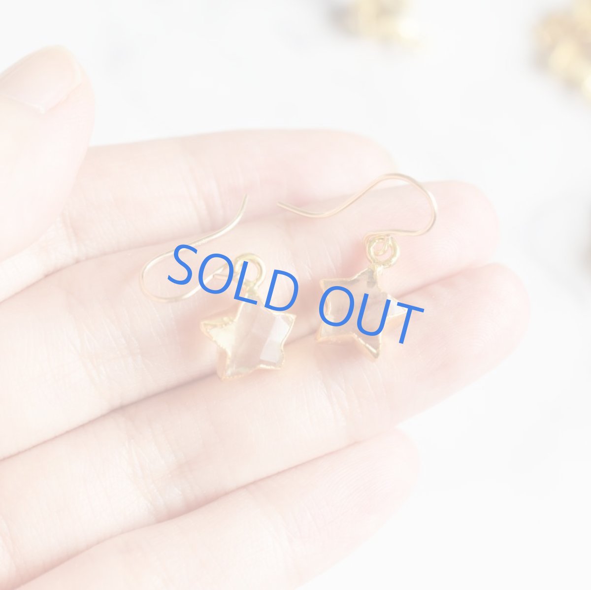 画像6: 訳あり【イヤリング変更可】星型　シトリン　スターカット　サージカルステンレスフックピアス  (6)