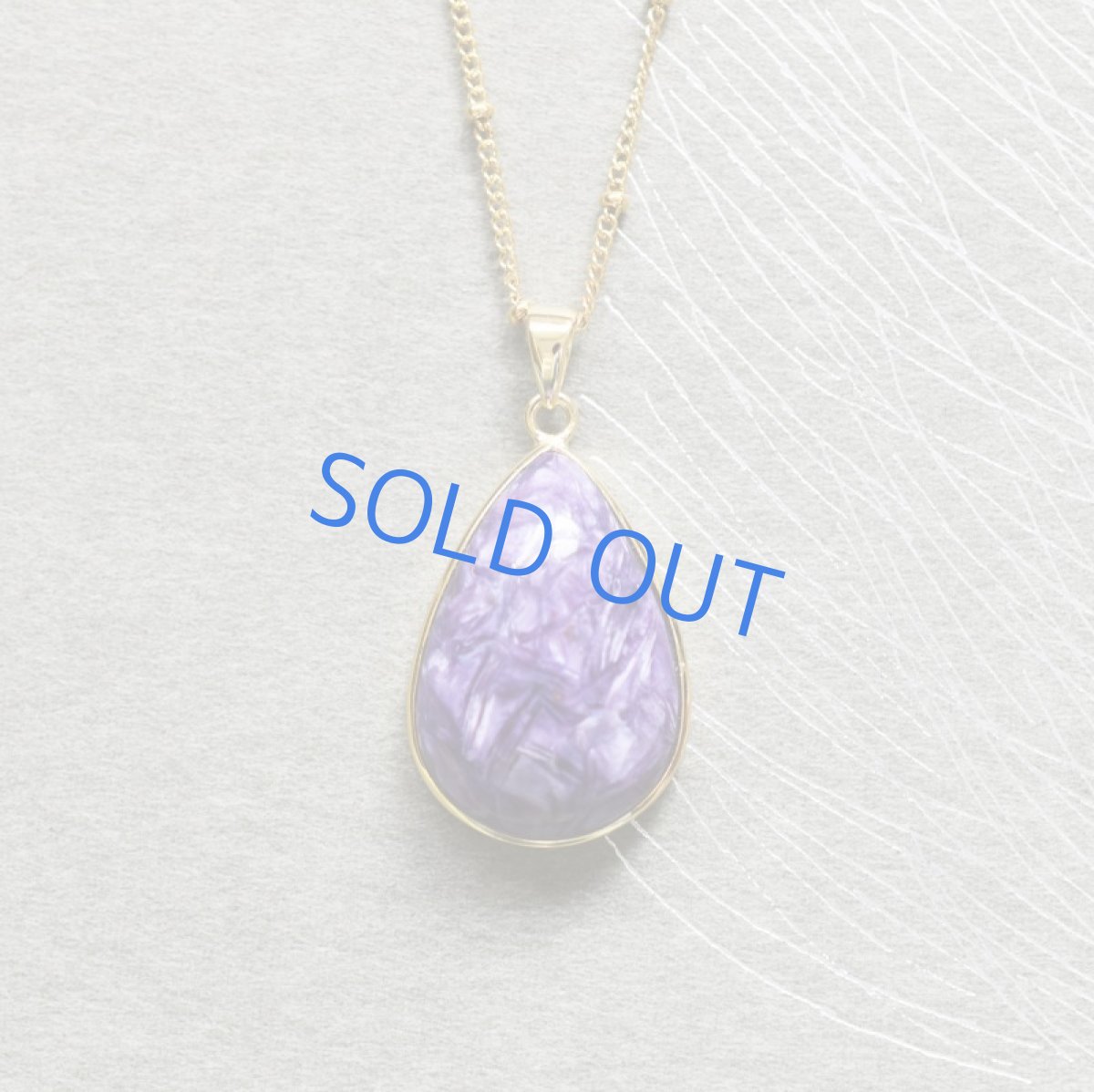 画像5: 【1点もの・F】超大粒　チャロアイト　カボションフレーム　サージカルステンレスドットチェーン60cm (5)