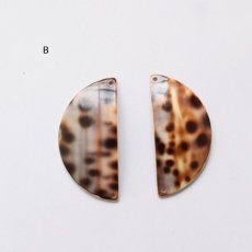 画像10: 【選べる・限定6ペア】レオパード柄シェル　ラブラドライトフリンジ　個性派ピアス（14KGF）  (10)