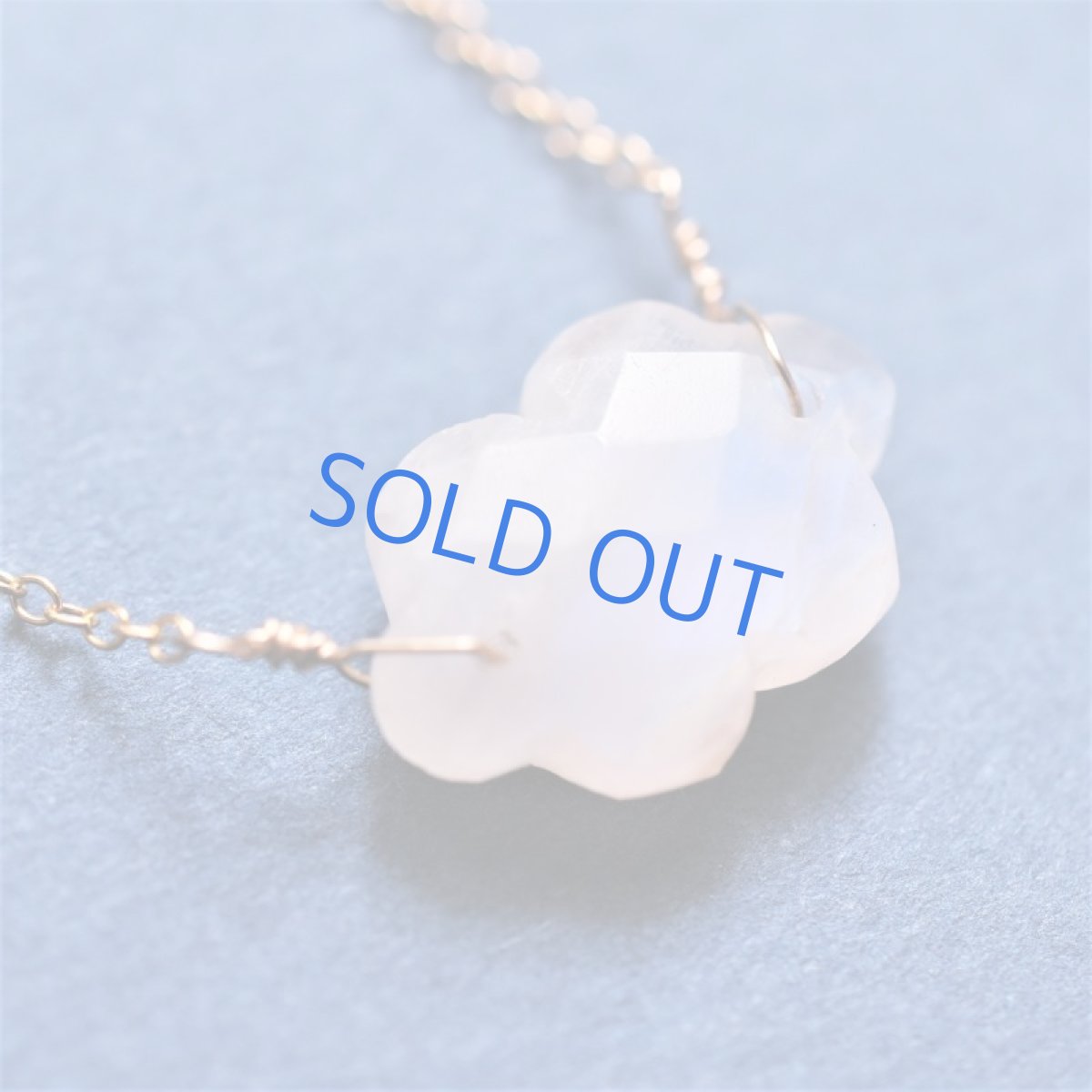 画像5: 訳ありSALE【残り2】もくもく　白い雲　レインボームーンストーン　40cmサージカルステンレスネックレス (5)