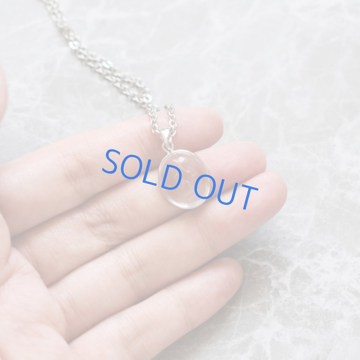 画像6: 夏の新作【1点もの・B】希少石! 水入り水晶(クリスタル) シルバーサージカルステンレスチェーン 45+5cm  (6)