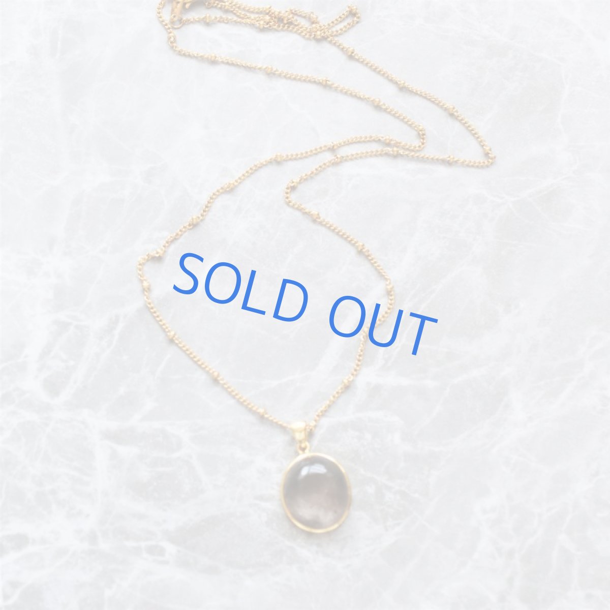 画像6: 夏の新作【1点もの・E】希少石！　水入り水晶(スモーキークォーツ）　ゴールドサージカルステンレスチェーン　60cm  (6)