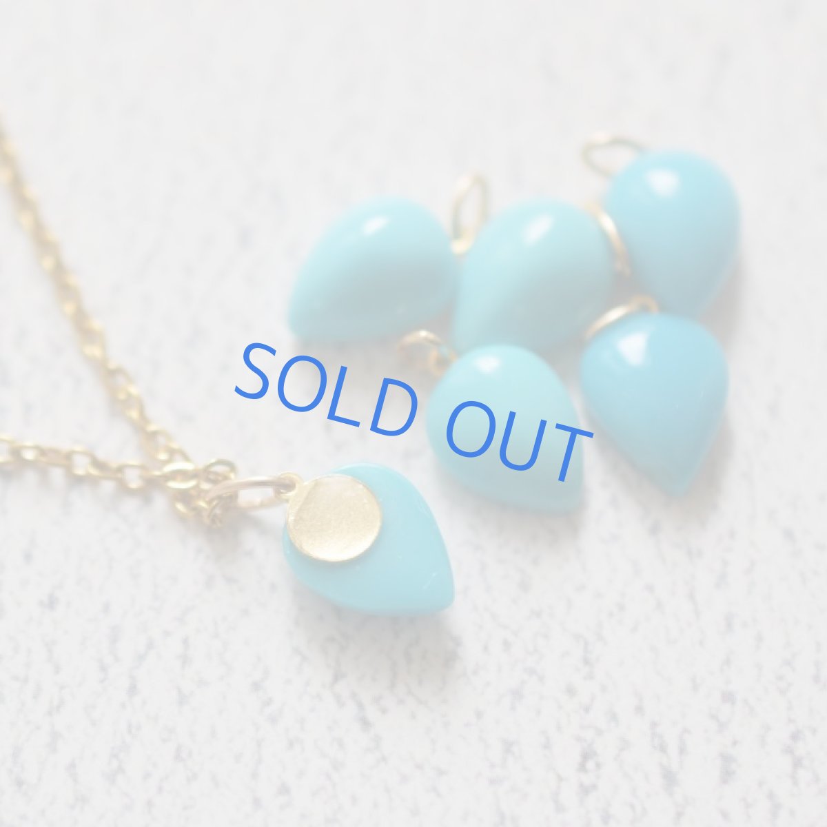 画像4: 【残り2】スリーピングビューティーターコイズ　雫カボション　サージカルステンレスネックレス40cm  (4)