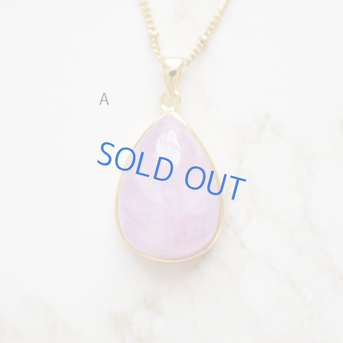 画像4: 初秋新作【残りAのみ】9月誕生石！超大粒　アフガニスタン産　クンツァイト　サージカルステンレスネックレス  (4)