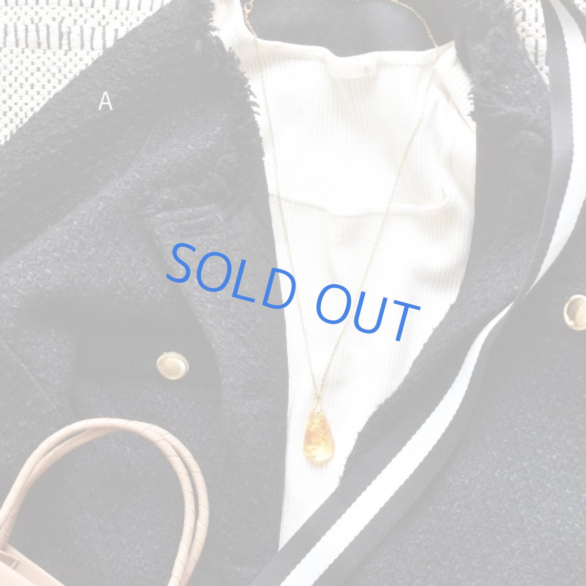 画像6: 【残りE】バルト海産　超大粒　クラック　アンバー(琥珀）　サージカルステンレスネックレス60cm  (6)