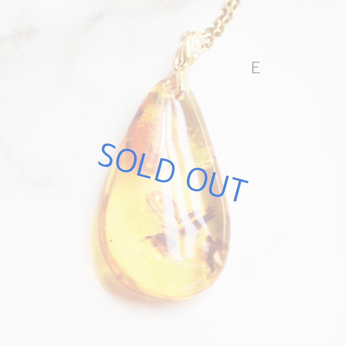 画像19: 【残りE】バルト海産　超大粒　クラック　アンバー(琥珀）　サージカルステンレスネックレス60cm  (19)