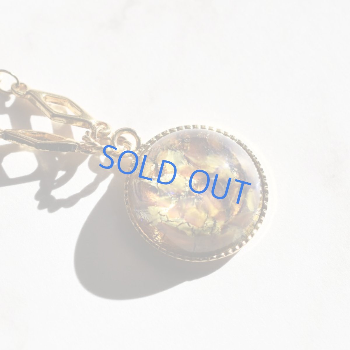 画像13: 【残り5・限定再入荷！】2024年辰年！　ドラゴンズブレス　希少大粒　vintage　琥珀色チェコガラス　ネックレス (13)