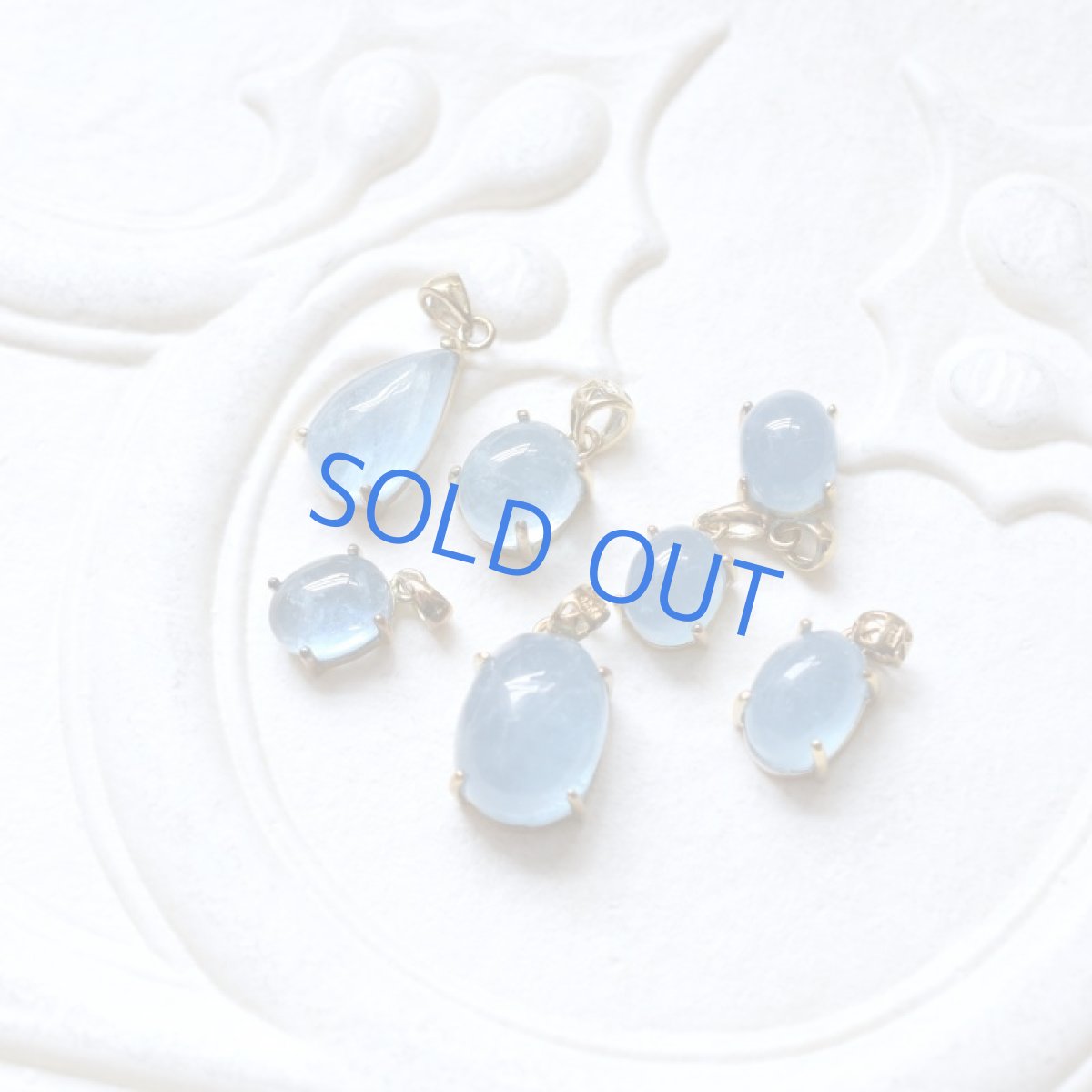 画像3: 【残りE】大粒　アクアマリン　ティア型　カボション　サージカルステンレス50cmネックレス  (3)