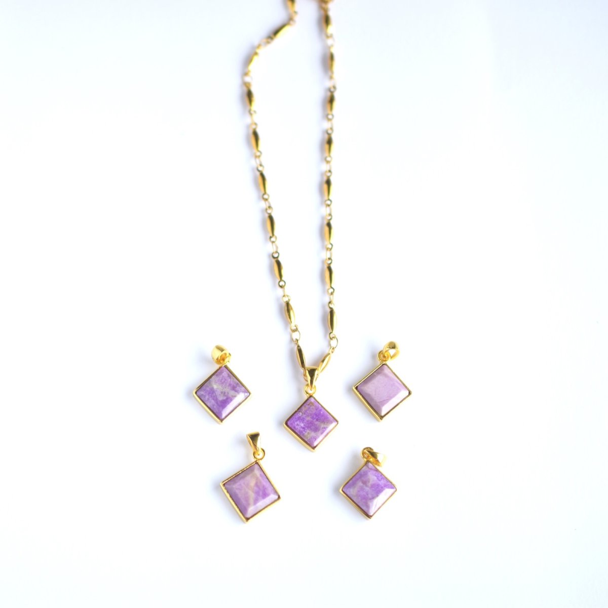 画像6: 残り６！【各1点もの・世界三大ヒーリング】希少　ラベンダーカラー　スギライト　サージカルステンレスネックレス45cm+5cm   (6)