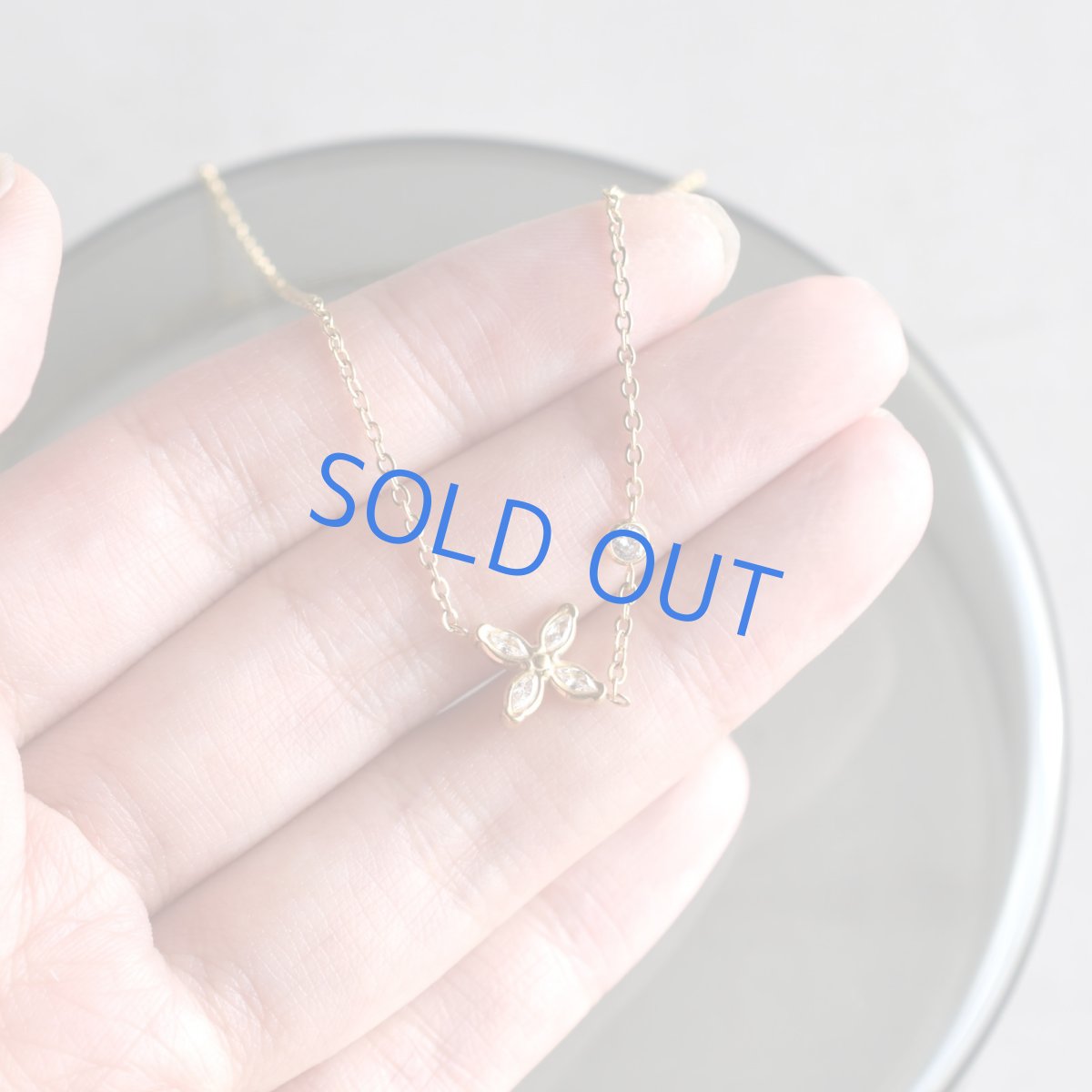 画像5: 秋冬新作【限定数のみ】ジルコニア付　フラワーチャーム　サージカルステンレスネックレス41+5cm  (5)