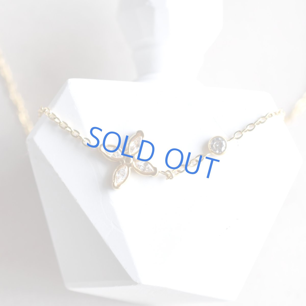 画像4: 秋冬新作【限定数のみ】ジルコニア付　フラワーチャーム　サージカルステンレスネックレス41+5cm  (4)