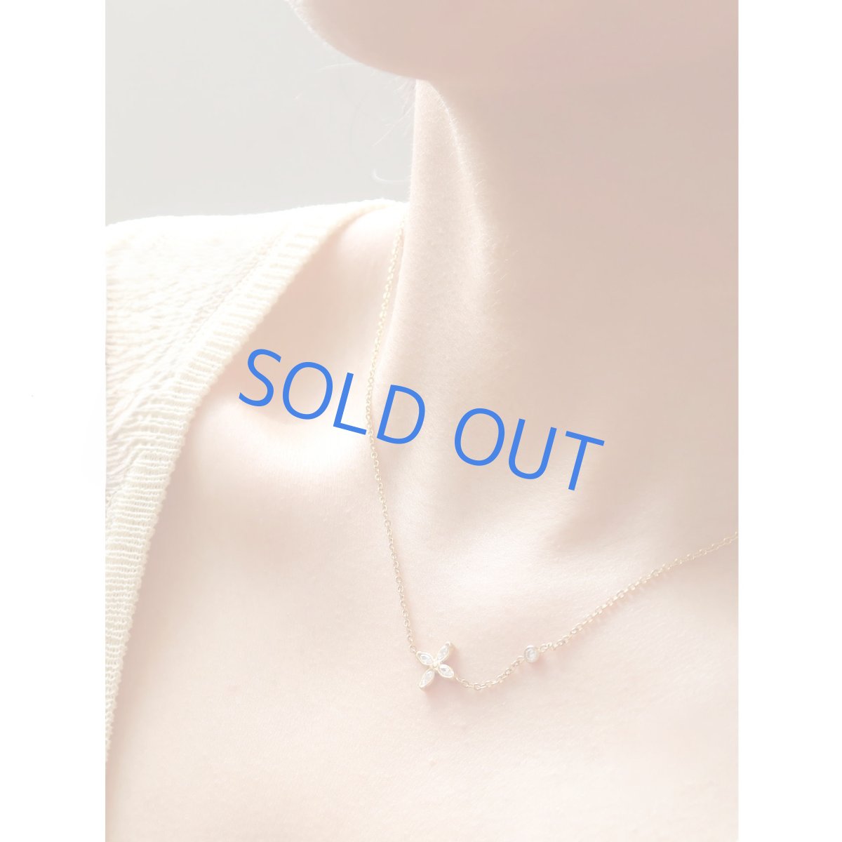 画像8: 秋冬新作【限定数のみ】ジルコニア付　フラワーチャーム　サージカルステンレスネックレス41+5cm  (8)