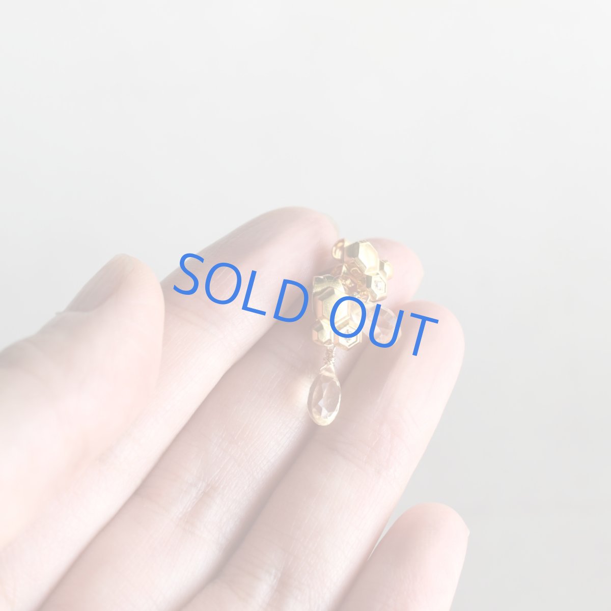 画像2: 秋の新作【金属アレルギー対応！】２WAY　蜂蜜シトリン　滴る　ジルコニア付　小粒　サージカルステンレス  (2)