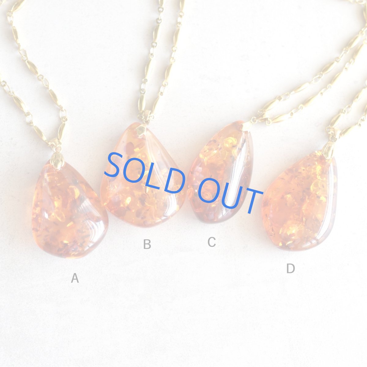 画像3: 限定再入荷！【残りBのみ】バルト海産　超大粒　クラック　アンバー(琥珀）　サージカルステンレスネックレス70cm (3)