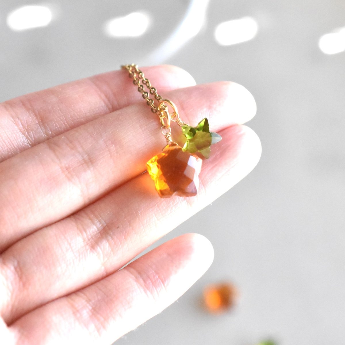 画像7: 秋の新作【残り25】秋色　アンバーイエロークォーツ　と　グリーンクォーツ　スター　サージカルステンレス40cm  (7)