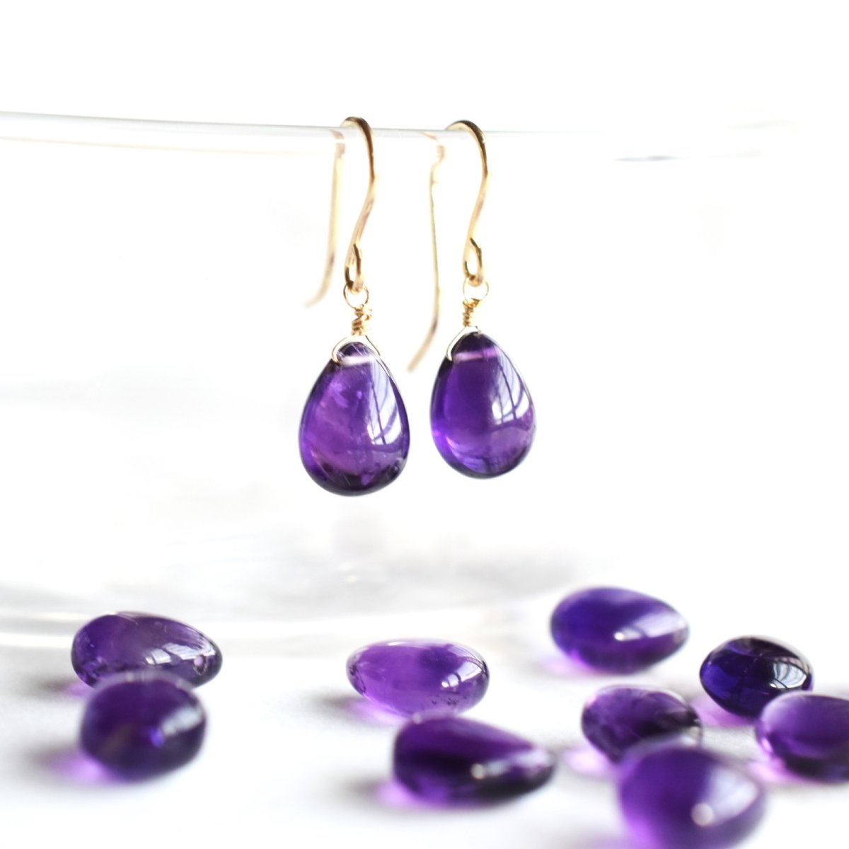 画像3: 人気再入荷!【限定数のみ・イヤリング変更可】AAA 濃い アメジスト スムースペアシェイプ サージカルステンレスピアスフック (3)