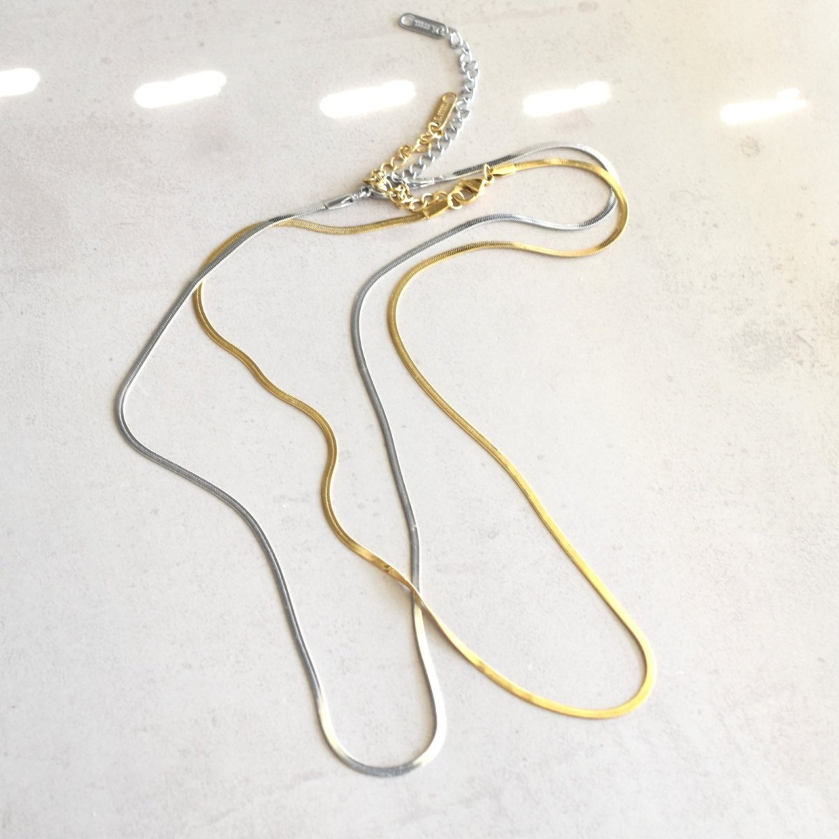 画像5: 秋冬新作【金属アレルギー対応!】平リボン ヘリンボーン柄 サージカルステンレスチェーン 約40+5cm  (5)