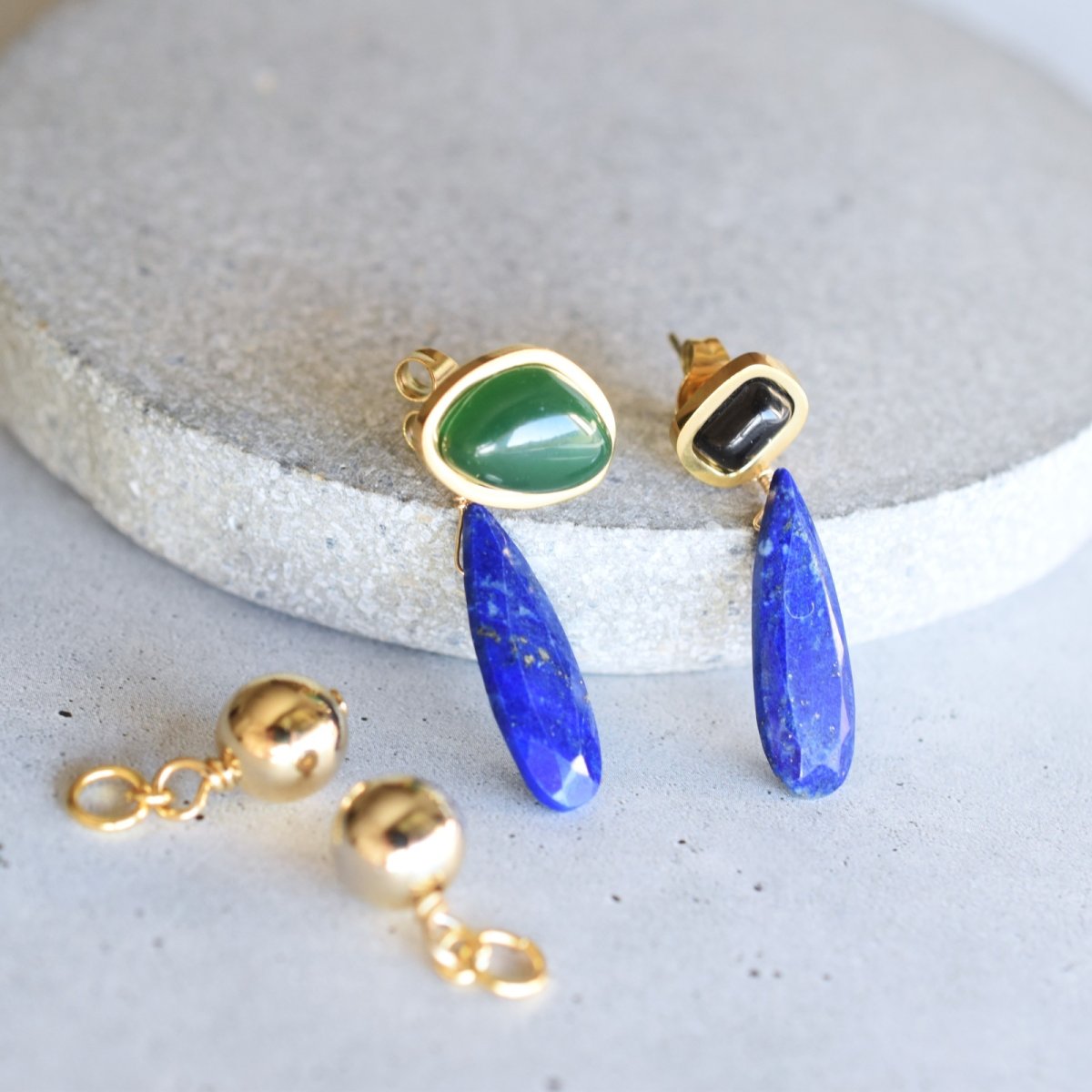 画像4:  秋の新作【金属アレルギー対応】3WAY アシンメトリー カボション & ストーンチャーム サージカルステンレス ピアス  (4)