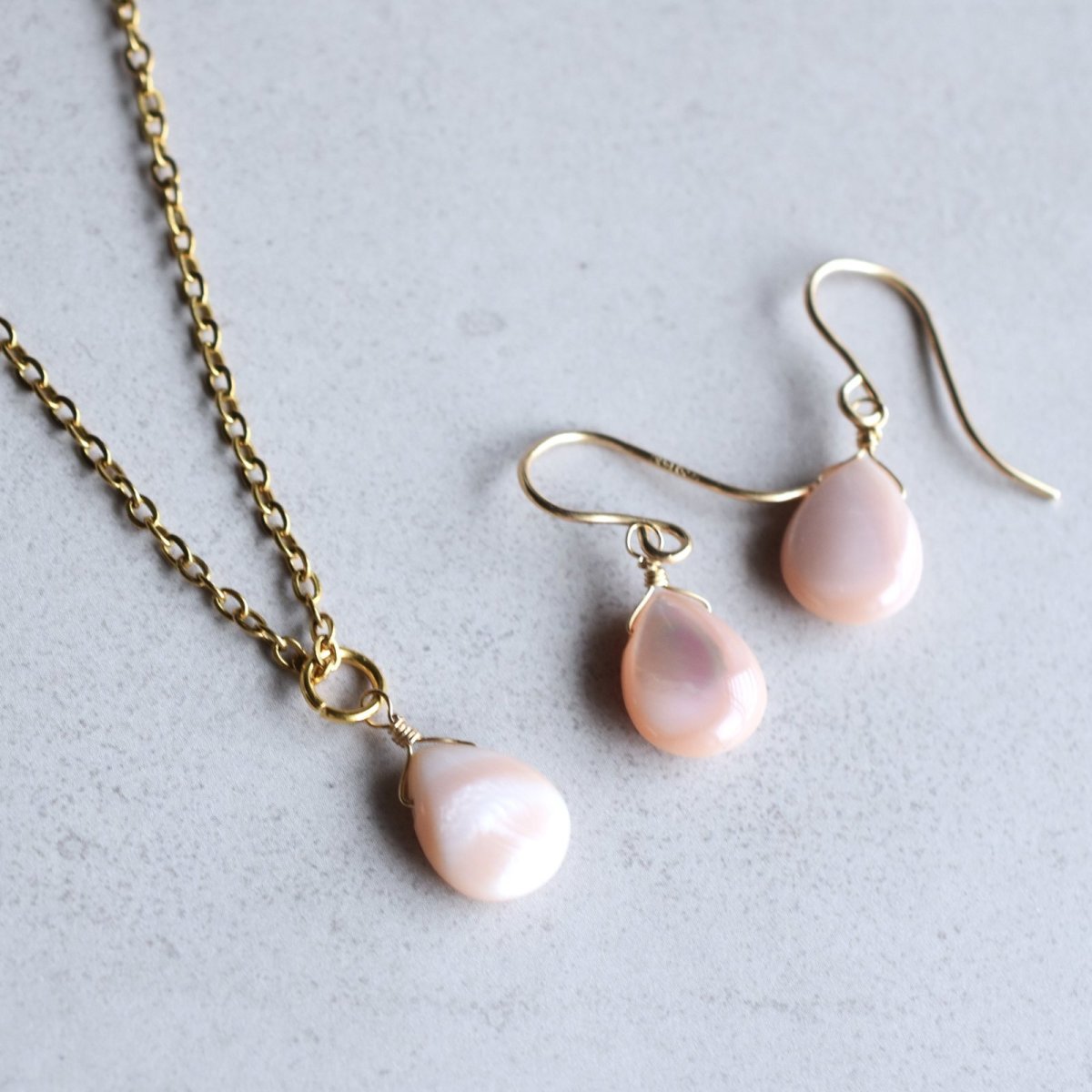 画像7: SALE30%OFF・新入荷!【限定数のみ】桜カラー ピンクシェル ペアシェイプ サージカルステンレスネックレス  (7)