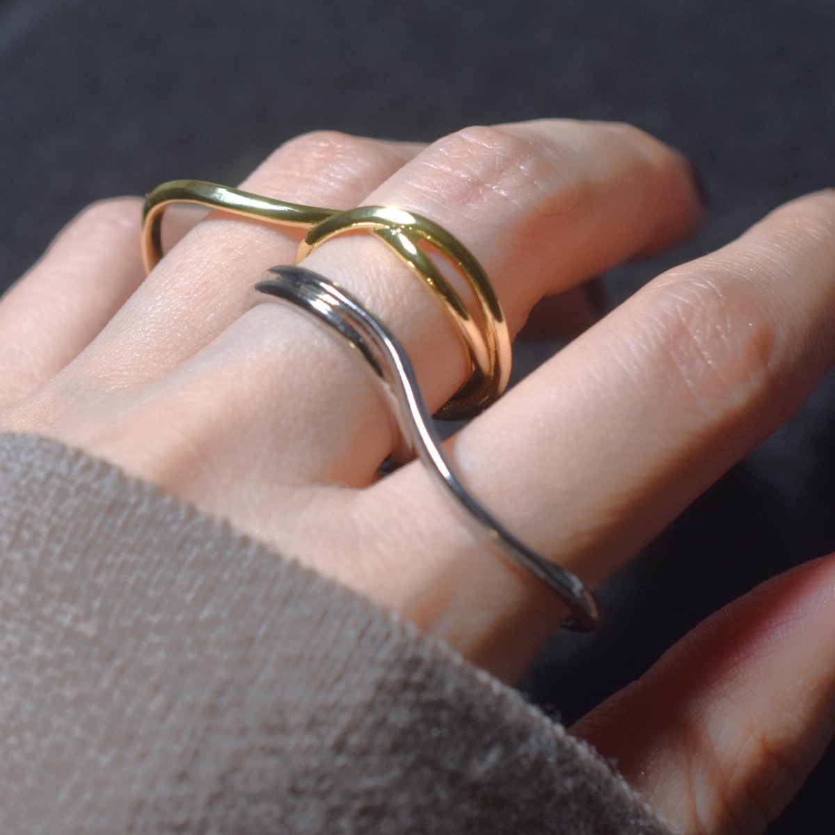 画像15: 秋冬の新作【限定販売】2WAY　ダブルライン　ダブルフィンガー　silver925リング（指輪）  (15)