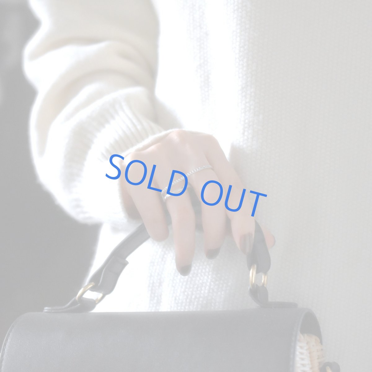 画像12: 残り各1【限定販売】煌めく　ジルコニア　ダブルライン　二本指リング（指輪） (12)