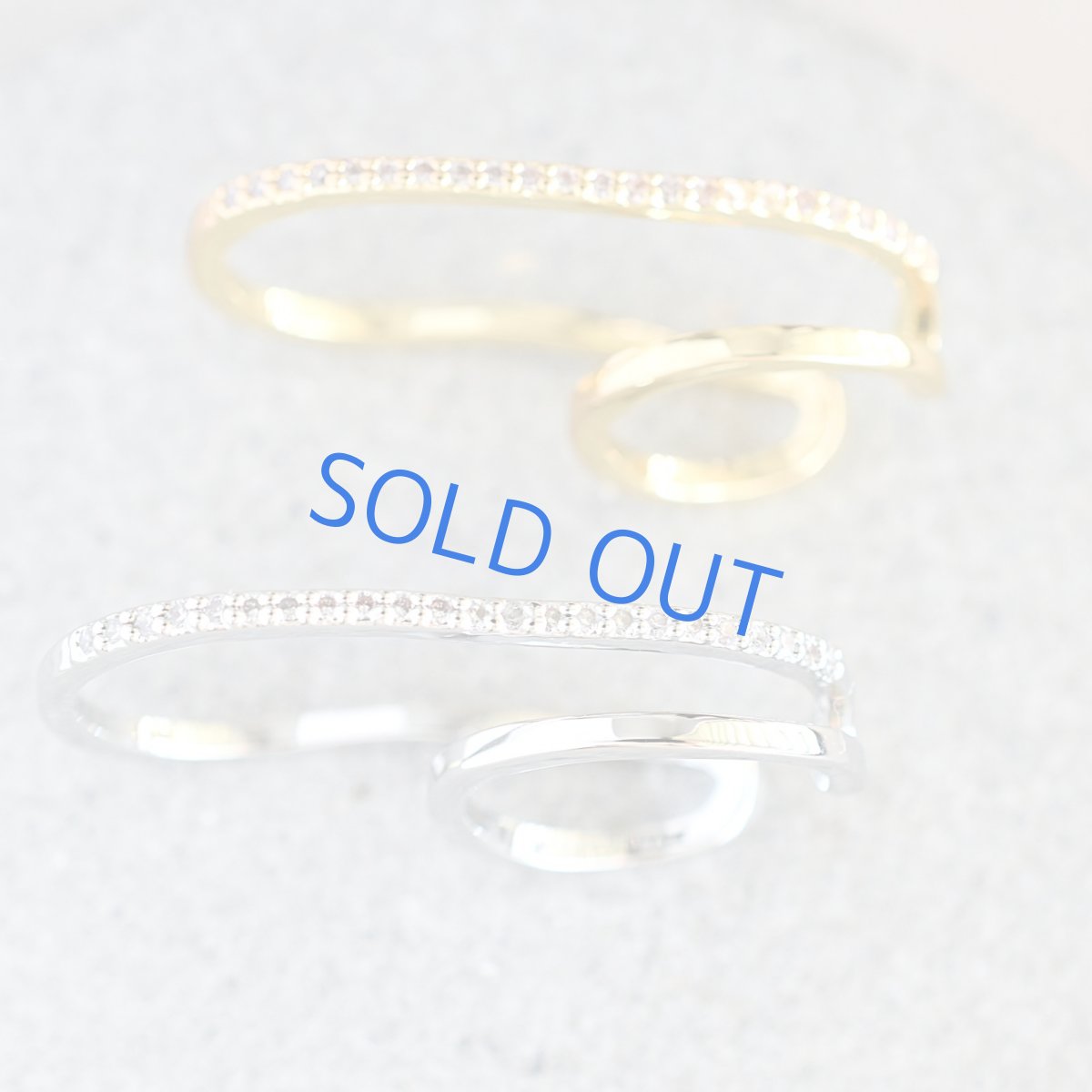 画像2: 残り各1【限定販売】煌めく　ジルコニア　ダブルライン　二本指リング（指輪） (2)