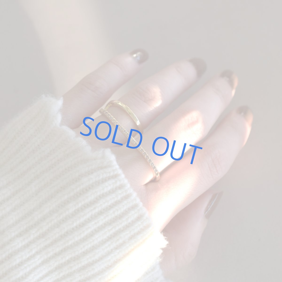 画像9: 残り各1【限定販売】煌めく　ジルコニア　ダブルライン　二本指リング（指輪） (9)