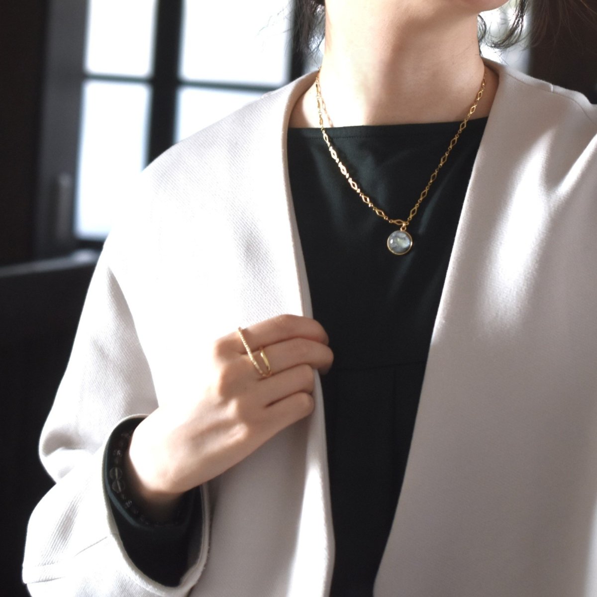 画像10: Creema特集掲載【残り13】2025年巳年！　ヘビ柄　ドラゴンズブレス　希少大粒　vintage　グレー　チェコガラス　ネックレス (10)