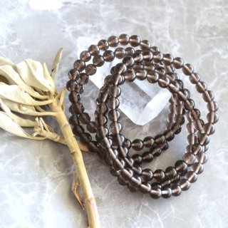 【桃ちゃん様に専用ページ】ウラル山脈産　アイスクォーツのブレスレット❣️❣️ 桃ちゃん様に専用ページ】ウラル山脈産 アイスクォーツのブレスレット