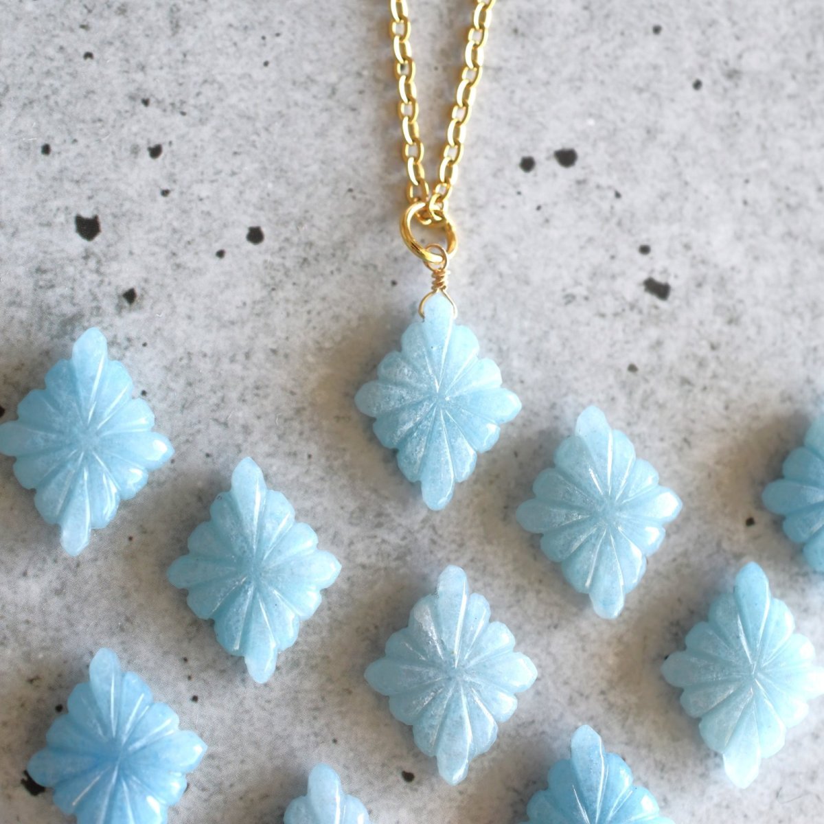 画像8: Creema特集掲載【残り35】希少! AAA トロレアイト ローゼンジカット 一粒 サージカルステンレスネックレス40cm  (8)