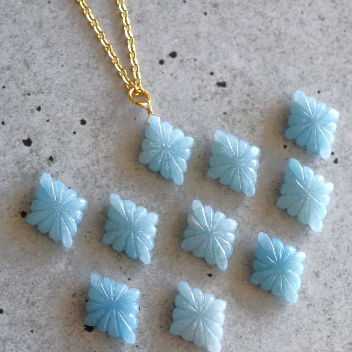 画像7: Creema特集掲載【残り35】希少! AAA トロレアイト ローゼンジカット 一粒 サージカルステンレスネックレス40cm  (7)