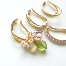 画像7: 春の福袋2025【金具選べる・片耳】すずらん　若葉アンバー　ミモザイエロー　6種　天然石チャーム　セット　イヤーカフ  (7)
