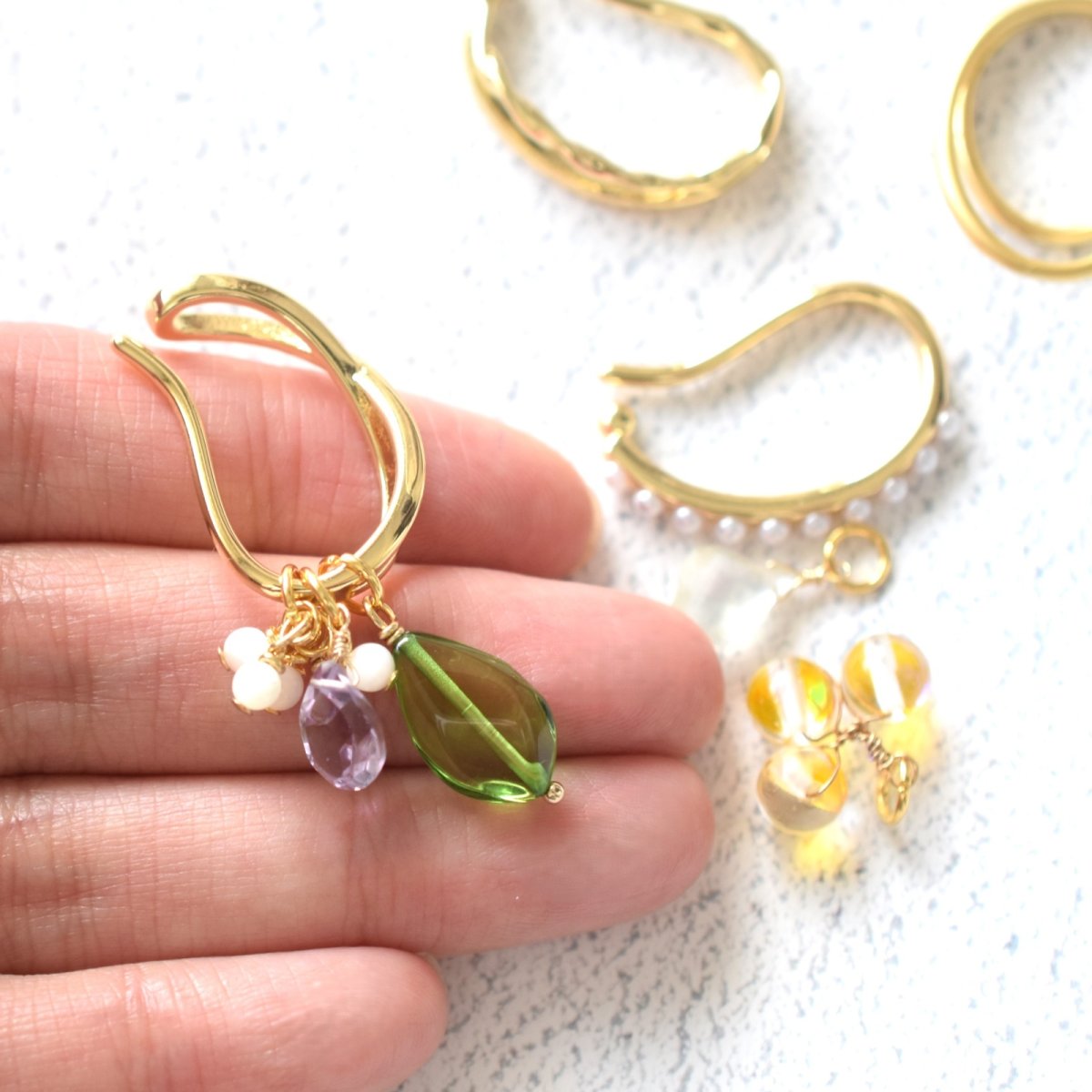 画像5: 春の福袋2025【金具選べる・片耳】すずらん　若葉アンバー　ミモザイエロー　6種　天然石チャーム　セット　イヤーカフ  (5)