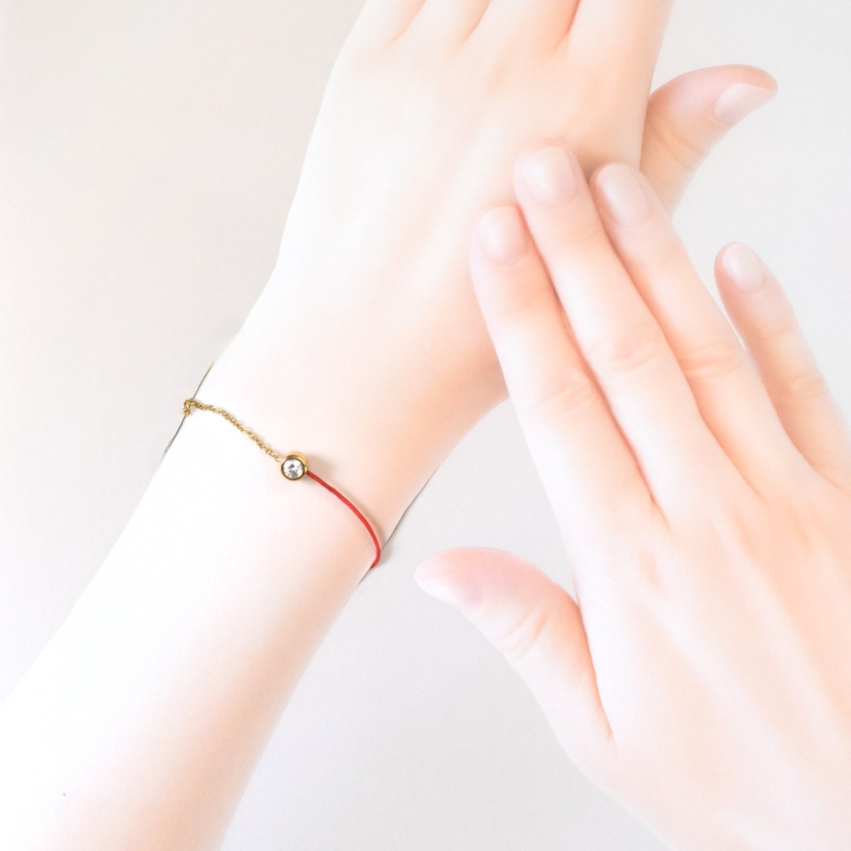 画像10:  春の新作【限定数のみ】運命の赤い糸　一粒ジルコニア　NYハーキマーダイヤモンド付き　サージカルステンレスブレスレット  (10)
