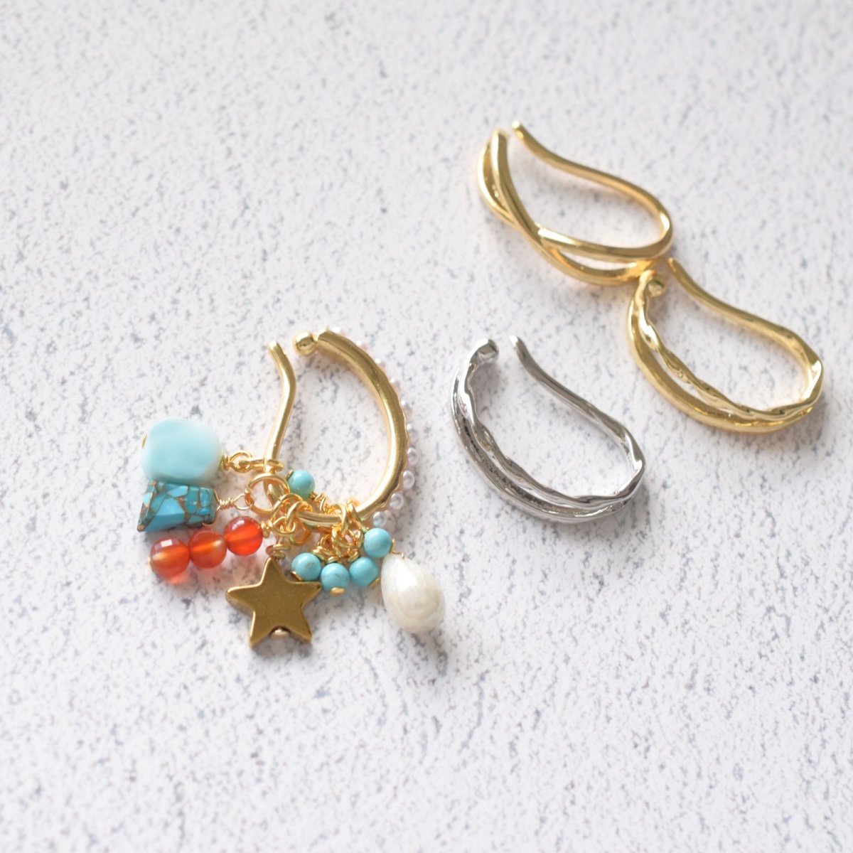 画像2: 夏の新作【金具選べる・片耳】夏チャーム！　ラリマー　ターコイズ　6種　天然石チャーム　セット　イヤーカフ  (2)