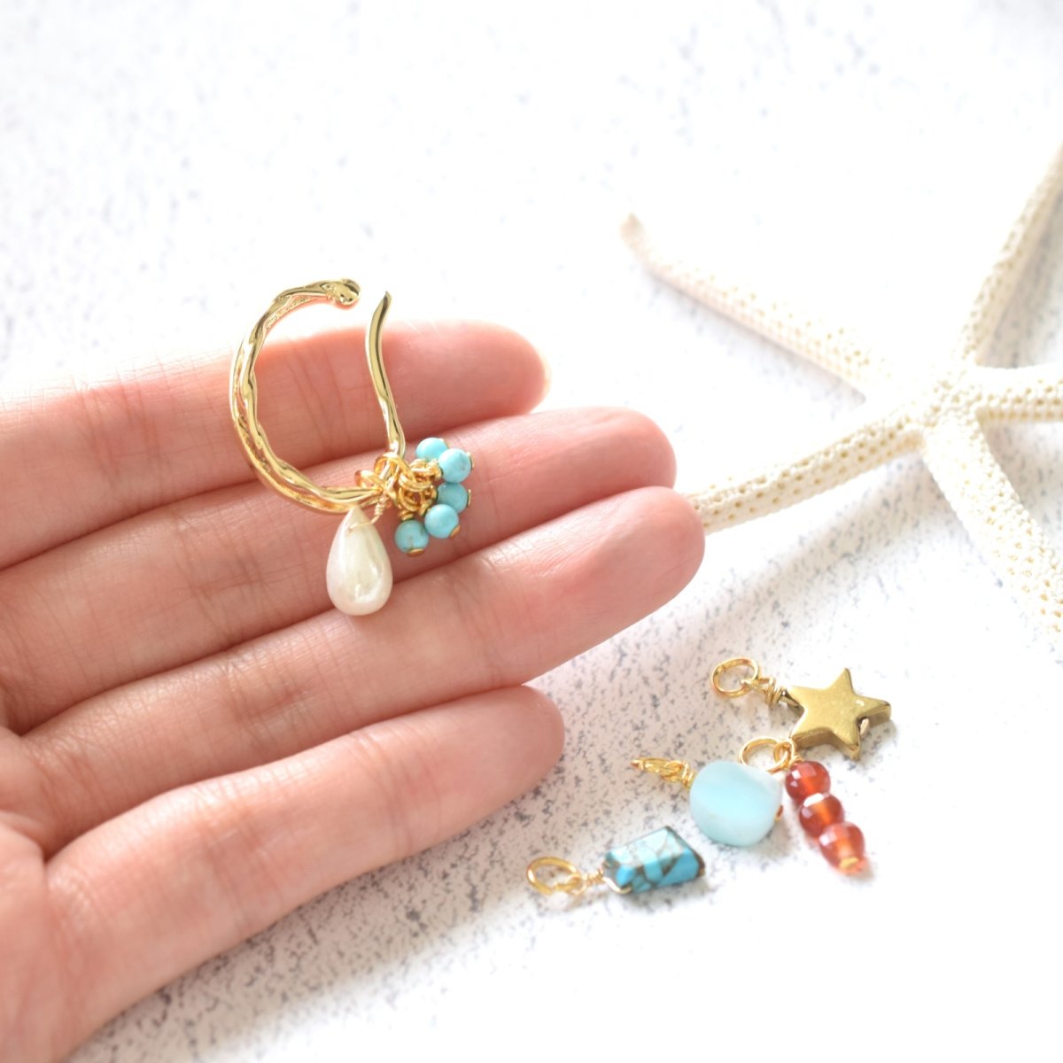 画像7: 夏の新作【金具選べる・片耳】夏チャーム！　ラリマー　ターコイズ　6種　天然石チャーム　セット　イヤーカフ  (7)