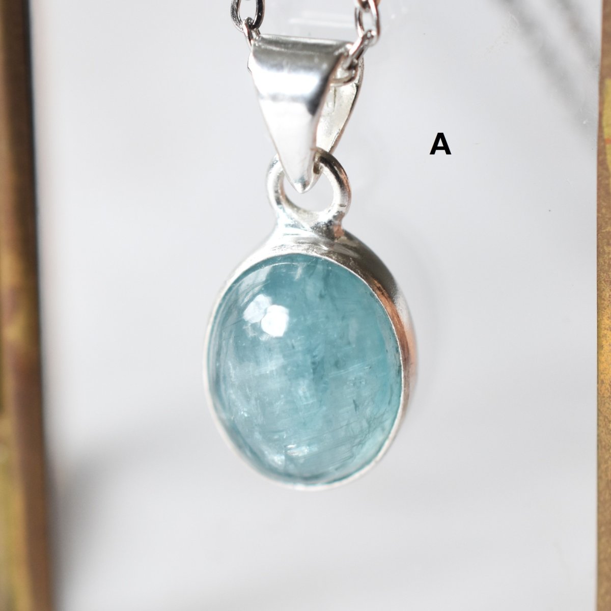 画像5: 夏の新作【1点もの・選べる】希少!大粒 タンザニア産 アクアカイヤナイト サージカルステンレスネックレス 40cm   (5)