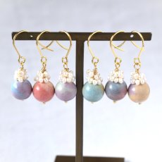 画像1: 夏の新作【各限定数のみ】希少石！　マカロンカラー　アラシャンアゲート　サージカルステンレスフックピアス  (1)