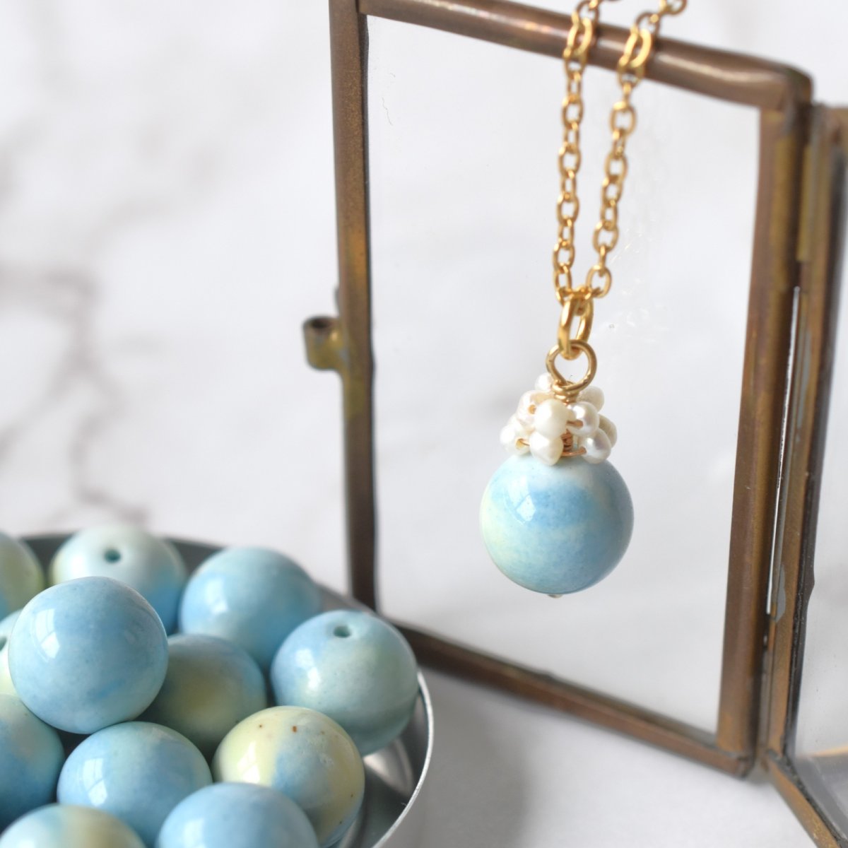 画像6: 夏の新作【限定数のみ】希少石！　ブルー×レモンイエロー　アラシャンアゲート　サージカルステンレス40cmネックレス (6)