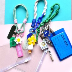 画像14: WEB店限定価格【不思議な生き物】男女兼用！　クラシック　アクリルコード　カラビナ　バッグチャーム・カードホルダー  (14)
