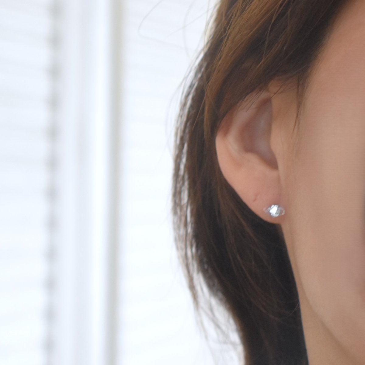 画像17: 夏の新作【片耳・両耳選べる】煌めく一粒　NYハーキマーダイヤモンドクォーツ　サージカルステンレス　スタッドピアス  (17)