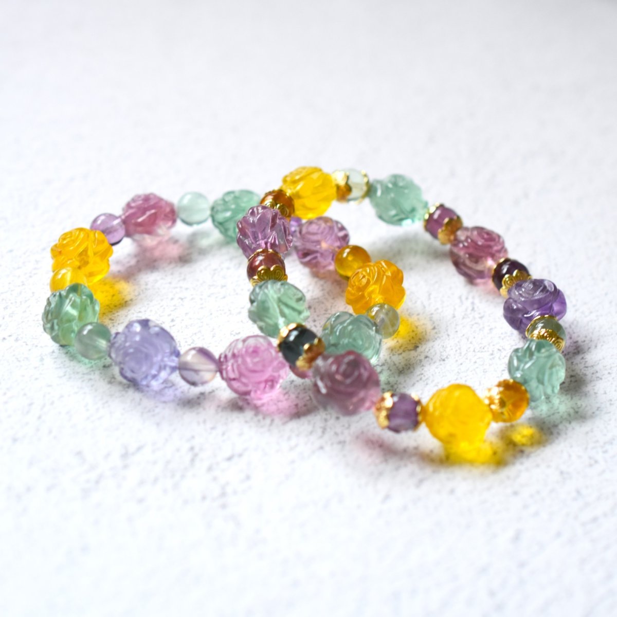 画像12: 夏の新作【残り6】薔薇の季節に キャンディーカラー♪ フローライト ローズ お守り ブレスレット   (12)