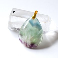 画像11: 今回のみ再入荷【各1点もの】天使の羽　希少石　超大粒　フェザーインフローライト　ネックレス（革コード）約85cm  (11)