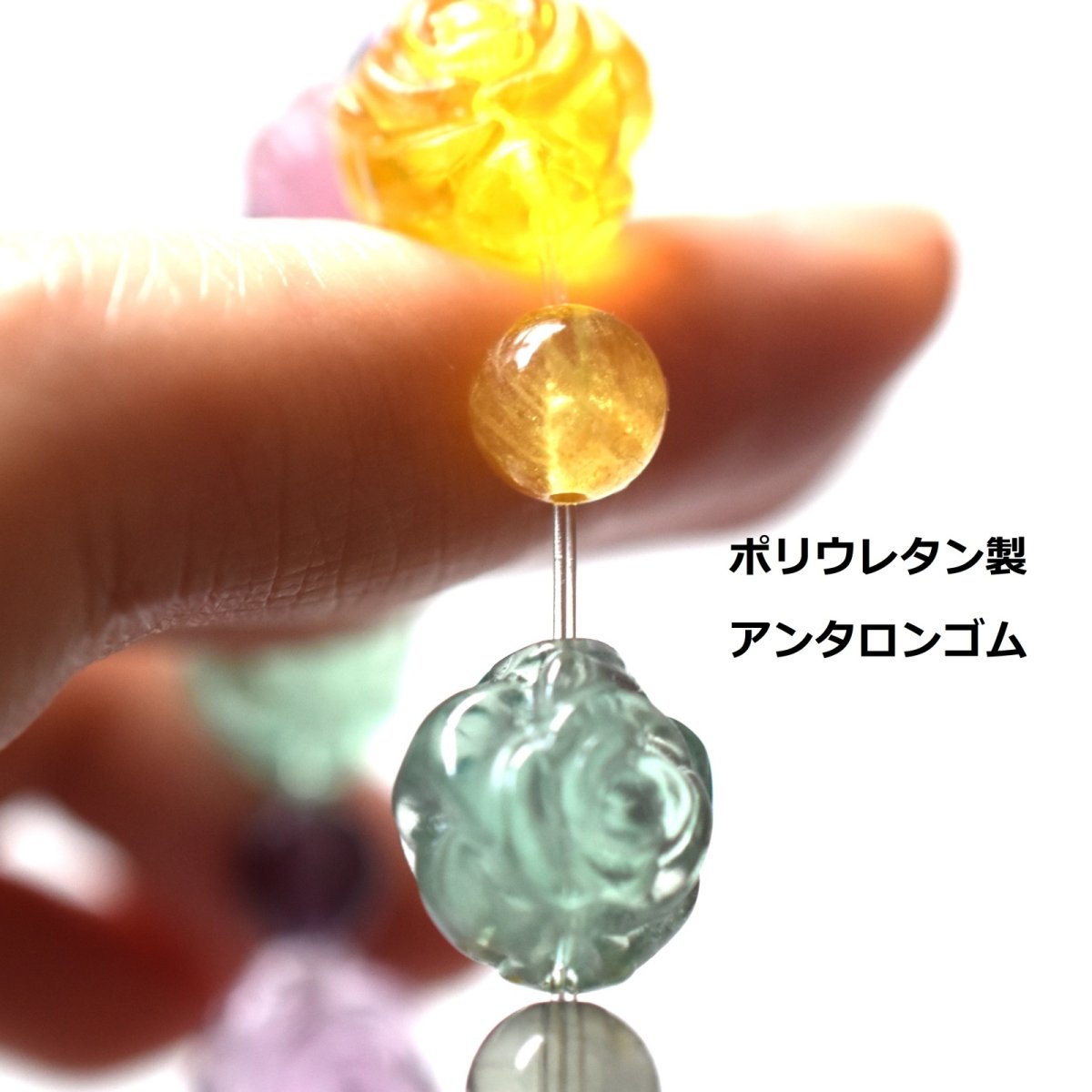 画像5: 夏の新作【残り6】薔薇の季節に キャンディーカラー♪ フローライト ローズ お守り ブレスレット   (5)