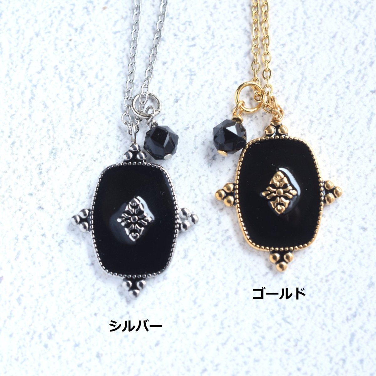 画像2: シルバー追加！【再入荷】人気！　 お守り　モリオン　付き　エンブレムブラックチャーム　　サージカルステンレスネックレス40cm  (2)