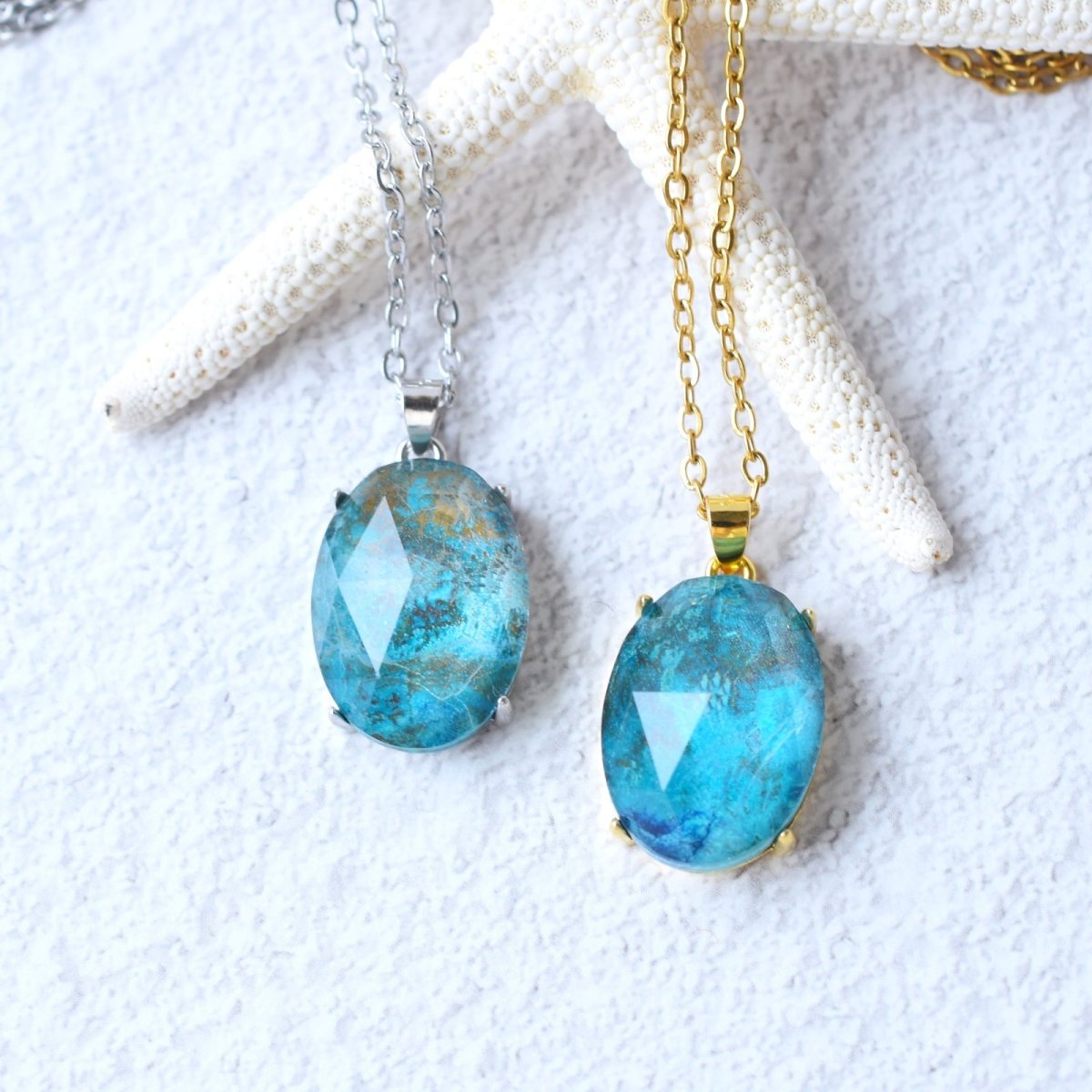 画像4: Creema特集掲載【ハワイブルー】超大粒　南の島　クリソコラ　クリスタル　カボション　ネックレス（サージカルステンレス）50cm  (4)