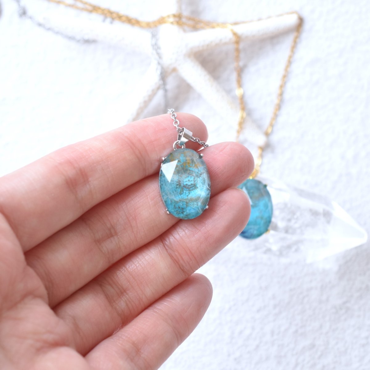 画像6: Creema特集掲載【ハワイブルー】超大粒　南の島　クリソコラ　クリスタル　カボション　ネックレス（サージカルステンレス）50cm  (6)